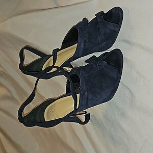 Alexandre Birman Charlie Bow-Tie Suede Sandal sz 41